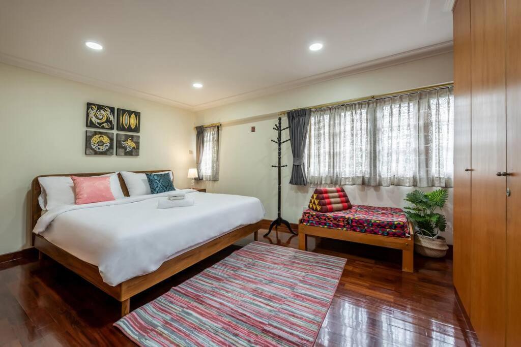Biệt thự At Nana-5bed, Center, Nana Bts, Mbk, World, Siam