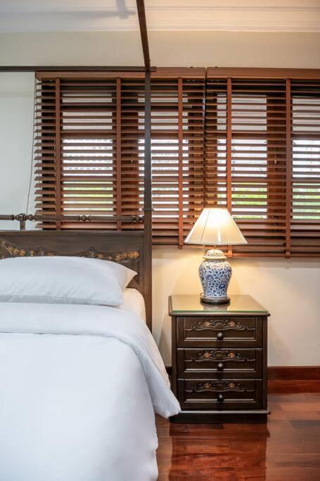 Biệt thự At Nana-5bed, Center, Nana Bts, Mbk, World, Siam